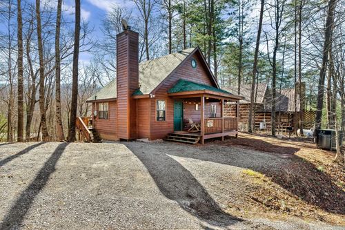 1219 Ski View Ln, Sevierville, TN, 37876-8944 | Card Image