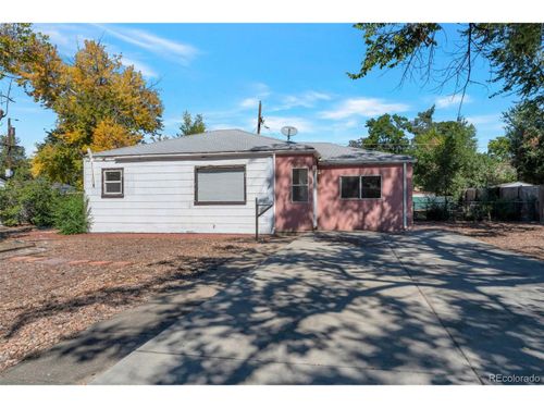 1266 Del Mar Pkwy, Aurora, CO, 80010-3352 | Card Image