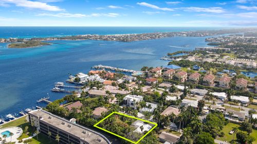 631 Lakeside Harbour, Boynton Beach, FL, 33435-2403 | Card Image