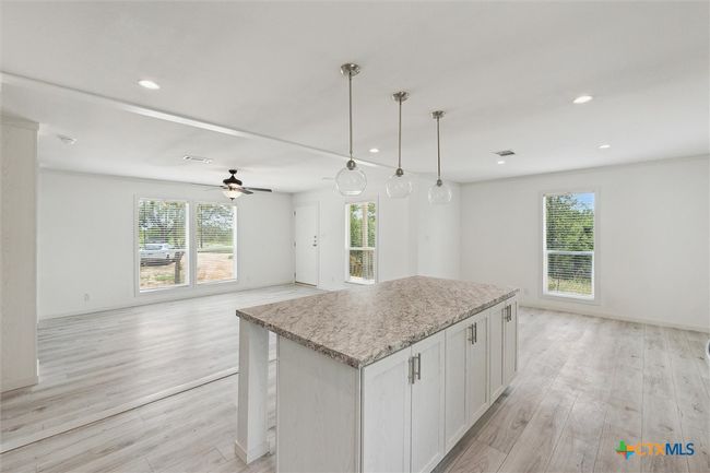 855 Roosevelt Rd, House other with 4 bedrooms, 2 bathrooms and null parking in Luling TX | Image 15