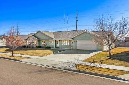 1100 37th Ave Ne, Great Falls, MT, 59404-4722 | Card Image