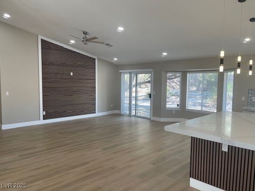8612 Blissville Ave, Las Vegas, NV, 89145-4850 | Card Image