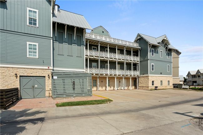 3-304 - 140 Social Cir, Condo with 3 bedrooms, 3 bathrooms and null parking in Port Aransas TX | Image 25