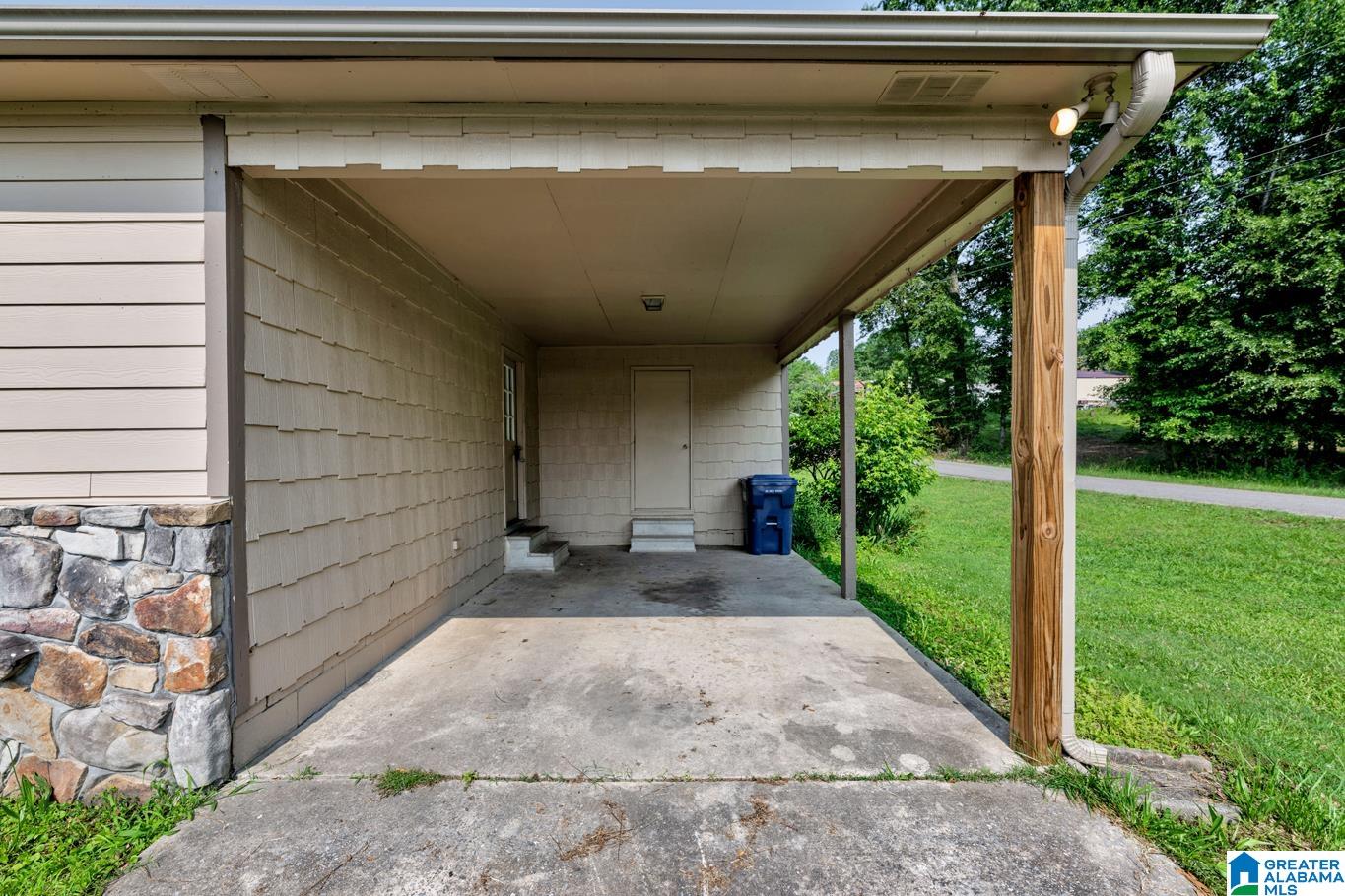Residential in ONEONTA 4