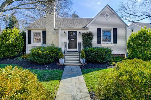 801 Bellview St, Winston-Salem, NC, 27103-3505 | Card Image