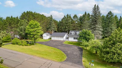 27 Maple Dr, Esko, MN, 55733-9702 | Card Image