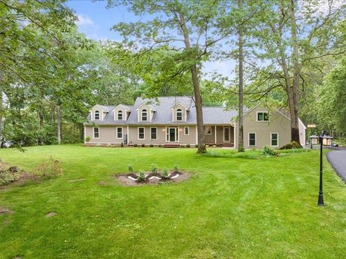 71 Marblehead Rd, Windham, NH, 03087-2331 | Card Image