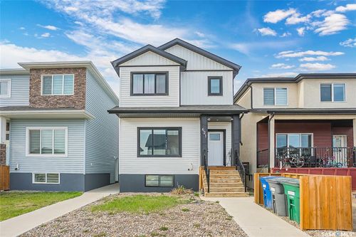 621 Feheregyhazi Blvd, Saskatoon, SK, S7W0Z5 | Card Image