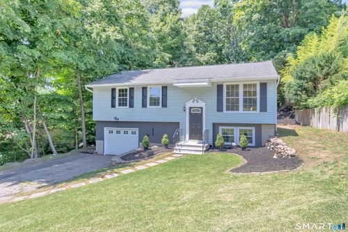 178 Osborn Rd, Naugatuck, CT, 06770-5201 | Card Image