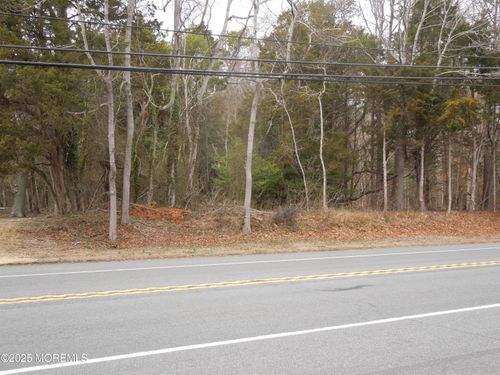 687 Us Highway 9, Little Egg Harbor, NJ, 08087 | Card Image