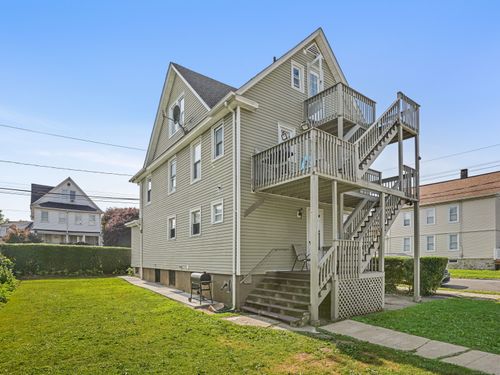 88 Amsterdam Ave, Bridgeport, CT, 06606-4572 | Card Image