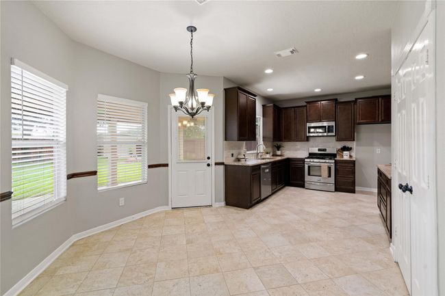 12106 Hawthorne Hill Cir, House other with 3 bedrooms, 3 bathrooms and 2 parking in Humble TX | Image 14