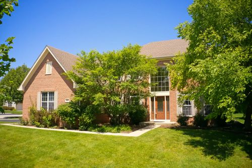 1674 Rolling Hills Dr, Crystal Lake, IL, 60014-2969 | Card Image