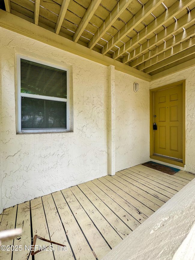 B - 122 4 Th Ave N, Condo with 1 bedrooms, 1 bathrooms and null parking in JACKSONVILLE BEACH FL | Image 9