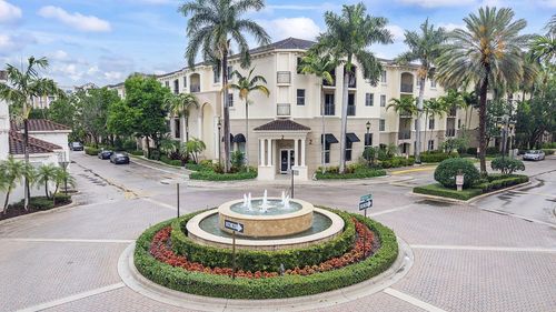 305-2 Renaissance Way, Boynton Beach, FL, 33426-7242 | Card Image