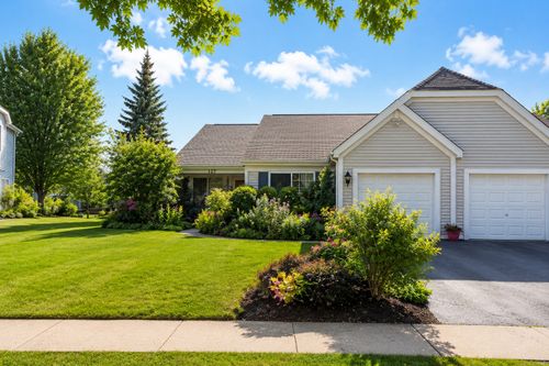 127-127 W Amberley Drive, Round Lake, IL, 60073 | Card Image