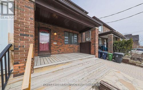 520 Eglinton Avenue E, Toronto (Mount Pleasant East), ON, M4P1N6 | Card Image