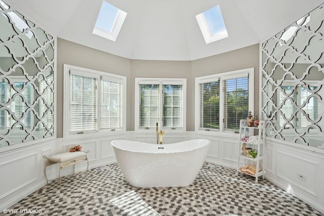 5 Cutters Run, House other with 5 bedrooms, 6 bathrooms and 3 parking in South Barrington IL | Image 36