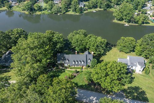 317 E Killarney Lk, Moore, SC, 29369-9489 | Card Image