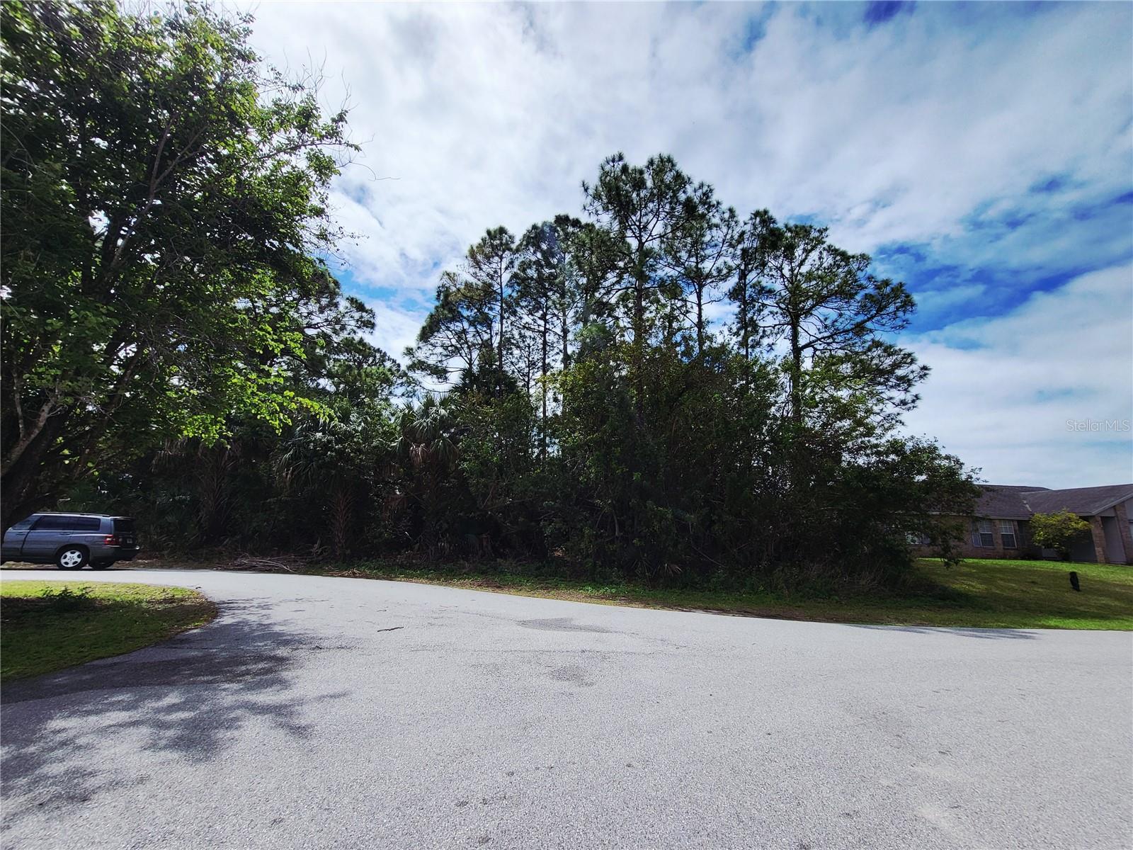 Land in PALM BAY 2
