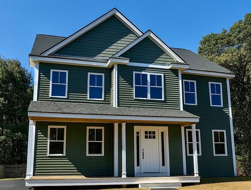 4 Strand St, Billerica, MA, 01821-1315 | Card Image