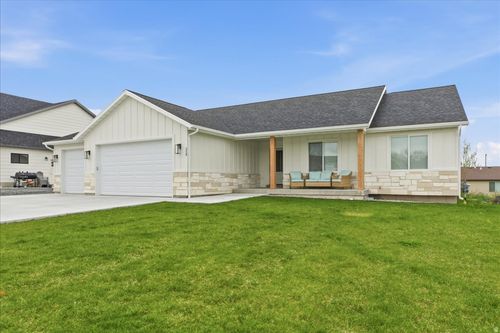 329 N 160 E, Richmond, UT, 84333 | Card Image