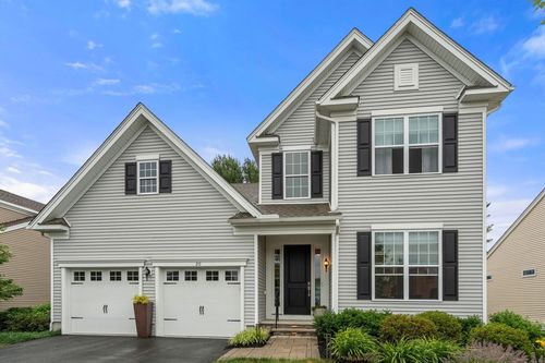 20-20 Glen Ellen Blvd, Millis, MA, 02054-0029 | Card Image