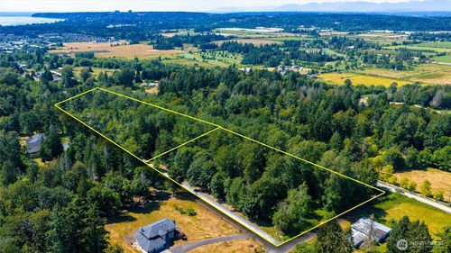 16 N Harvey Rd, Blaine, WA, 98230-9831 | Card Image