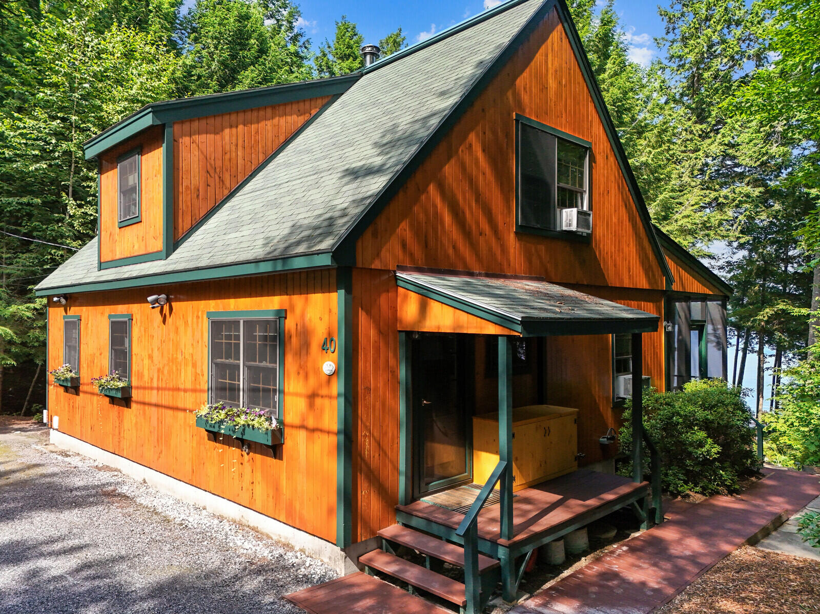 Mountain Dr, Rome, ME 04963