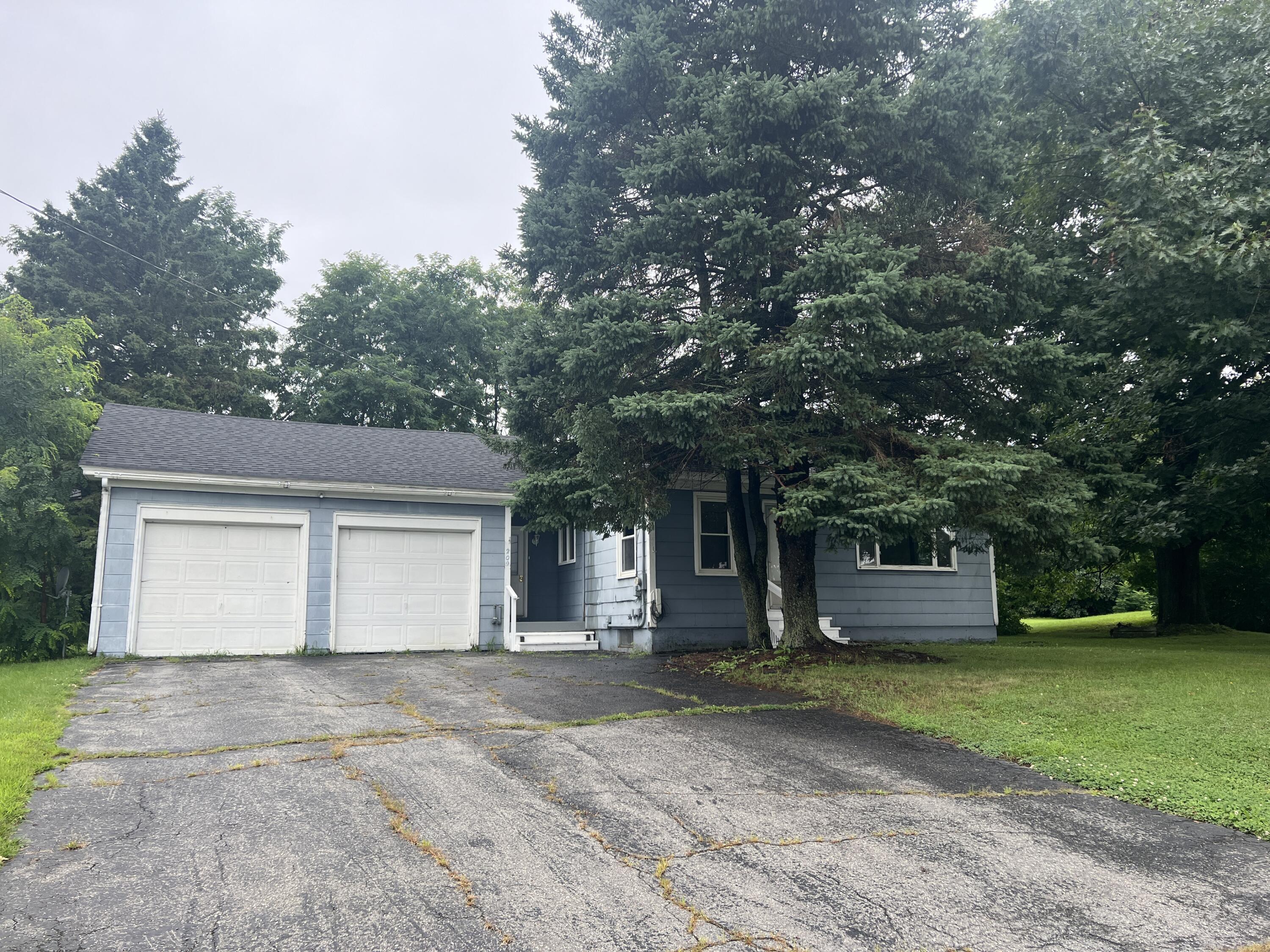 Skowhegan Rd, Fairfield, ME 04937