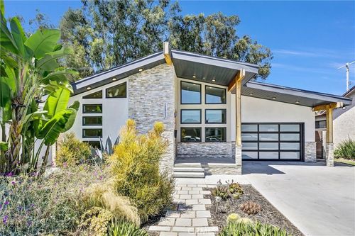 12057 Alberta, Culver City, CA, 90230 | Card Image