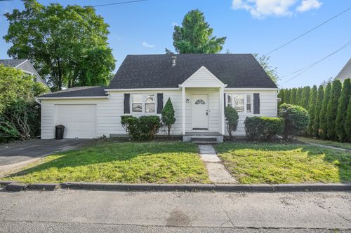 24 South Ave, Danbury, CT, 06810-8013 | Card Image