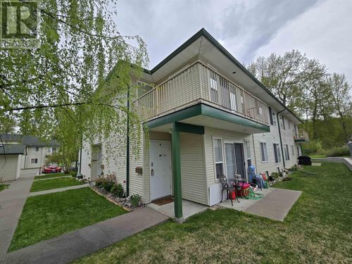 389 Hill St, Quesnel, BC, V2J1S8 | Card Image