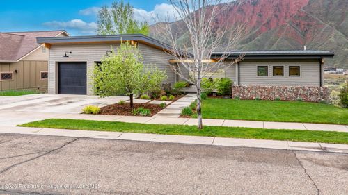 600 Greenway Dr, Glenwood Springs, CO, 81601-2785 | Card Image