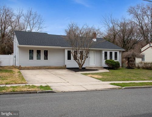 914 Aston Martin Drive, LINDENWOLD, NJ, 08021 | Card Image