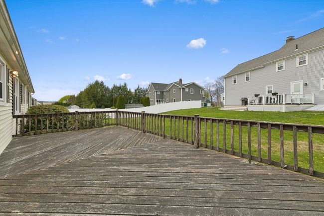 79 Ledgeview Dr, House other with 3 bedrooms, 3 bathrooms and 4 parking in Norwood MA | Image 36