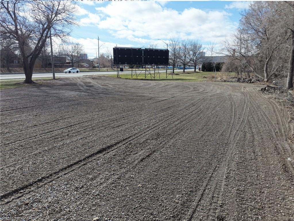 Land in Hamilton 5