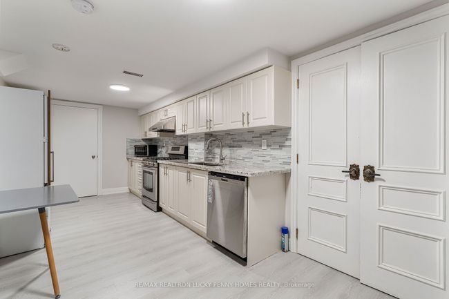 35 Cachet Pky, House other with 5 bedrooms, 6 bathrooms and 10 parking in Markham ON | Image 43