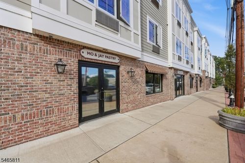44 Main St, Little Falls, NJ, 07424-1571 | Card Image