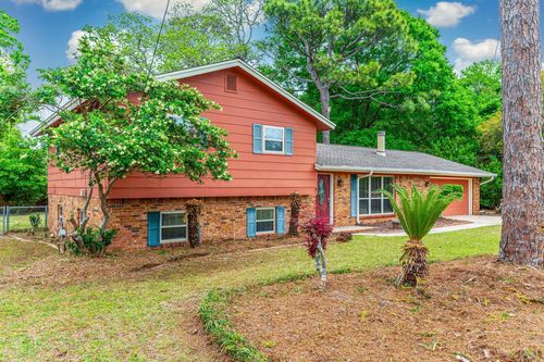 11 Birch Ave, Shalimar, FL, 32579-1101 | Card Image