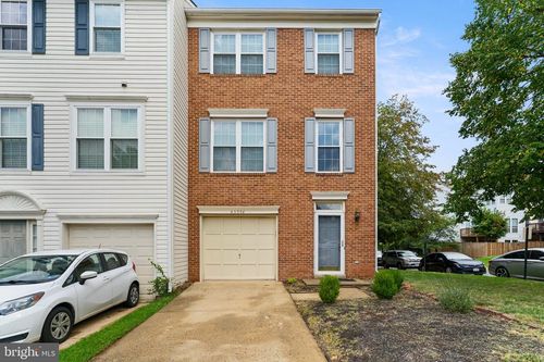 45554 Reading Ter, STERLING, VA, 20166-3052 | Card Image