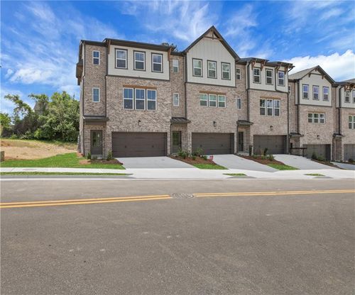 386 Sunset Hollow St, Sugar Hill, GA, 30518-5267 | Card Image