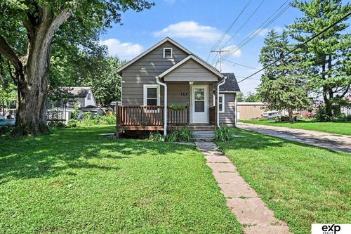 514 S 12th St, Tekamah, NE, 68061-1446 | Card Image