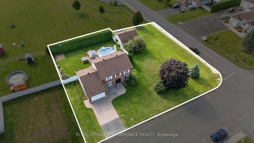 434 Lemay St, Clarence Creek, ON, K0A1N0 | Card Image