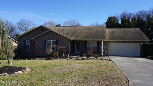 867 Westgate Dr, Alcoa, TN, 37701-1842 | Card Image