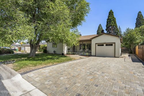 2302 Idlewild Dr, Reno, NV, 89509-8104 | Card Image