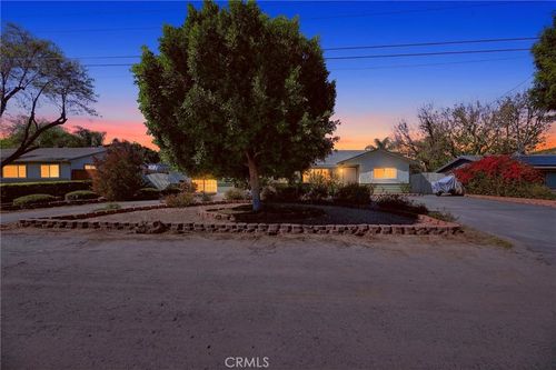 138 Terrace Ln, San Marcos, CA, 92069-2913 | Card Image