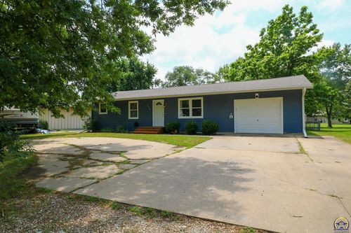 506 Elm St, Americus, KS, 66835-9744 | Card Image