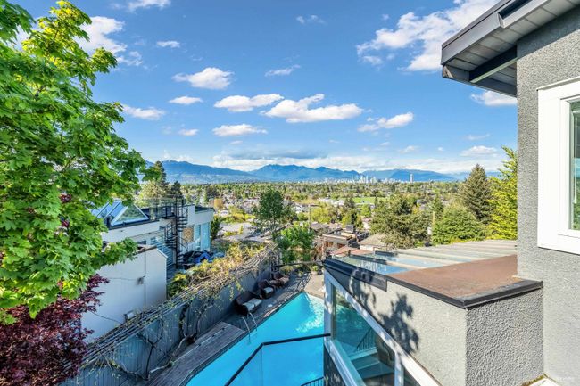 4492 Quesnel Drive, House other with 4 bedrooms, 3 bathrooms and 4 parking in Vancouver BC | Image 36