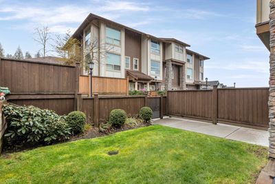 30 - 10550 248 St, Townhouse with 3 bedrooms, 3 bathrooms and 2 parking in Maple Ridge BC | Image 2